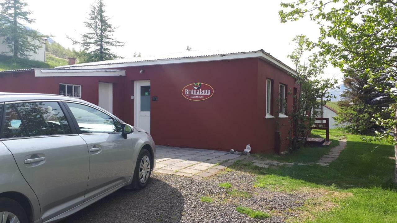 Brunalaug Guesthouse - Holiday Home Eyjafjaroarsveit Eksteriør bilde